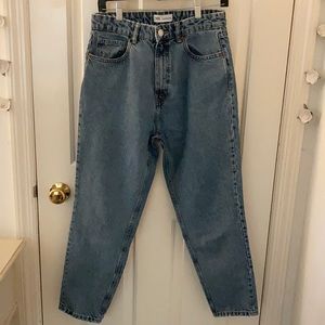 Zara Mom Fit jeans, size US 8